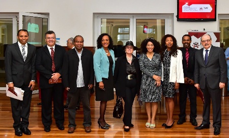 Foto com participantes do evento