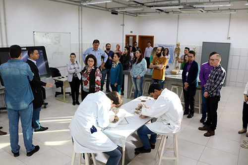 Foto participantes durante visita técnica
